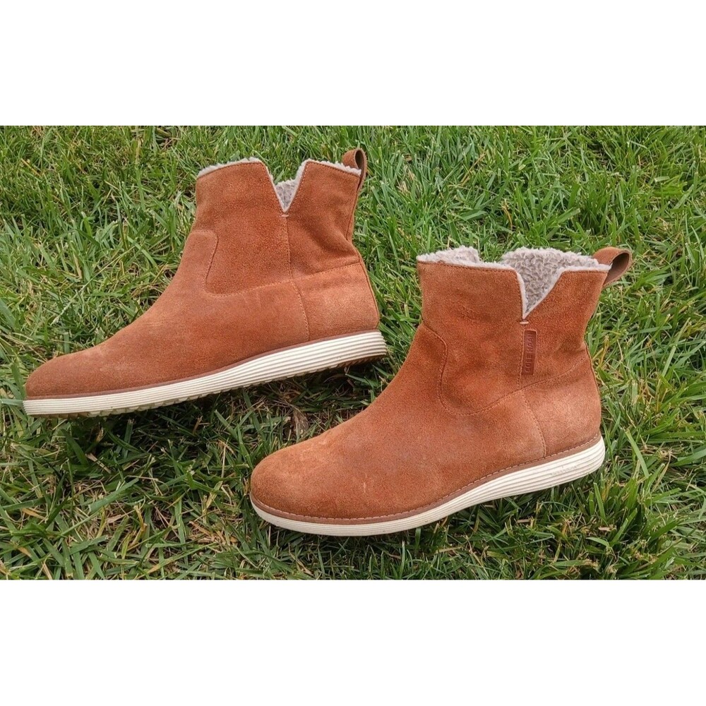 Cole Haan Waterproof Suede Ankle Boots Womens 9B Brown Shearling Lined Cozy